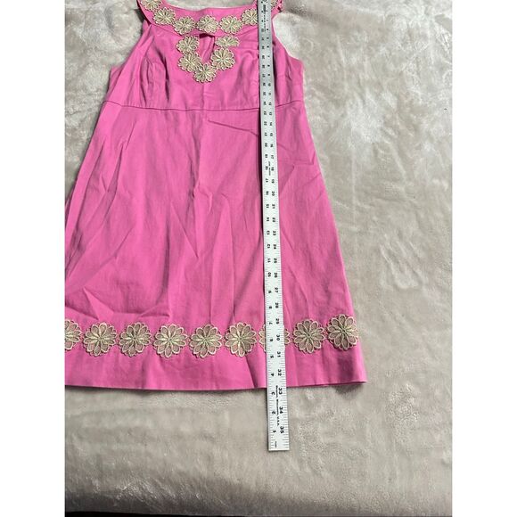 Lilly Pulitzer Hot Pink Gold Applique Keyhole Shift Dress Women's Size 4 - Picture 9 of 9